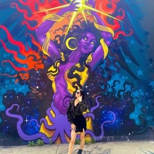 Meet your Posher, Savannah